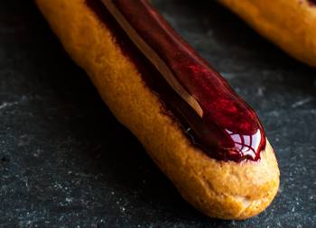 Éclairs de remolacha y polvo de Rubí