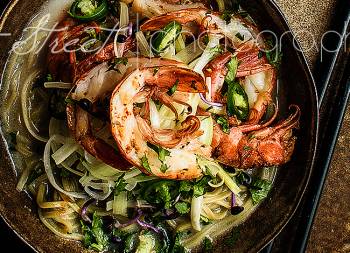Coconut prawns soup with matcha noodles