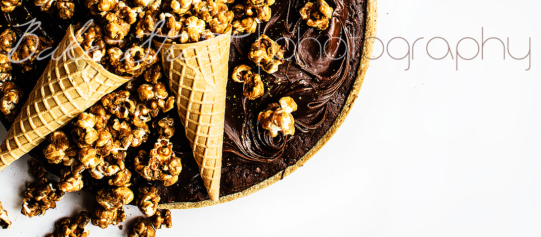 Brownie tart with caramel popcorn