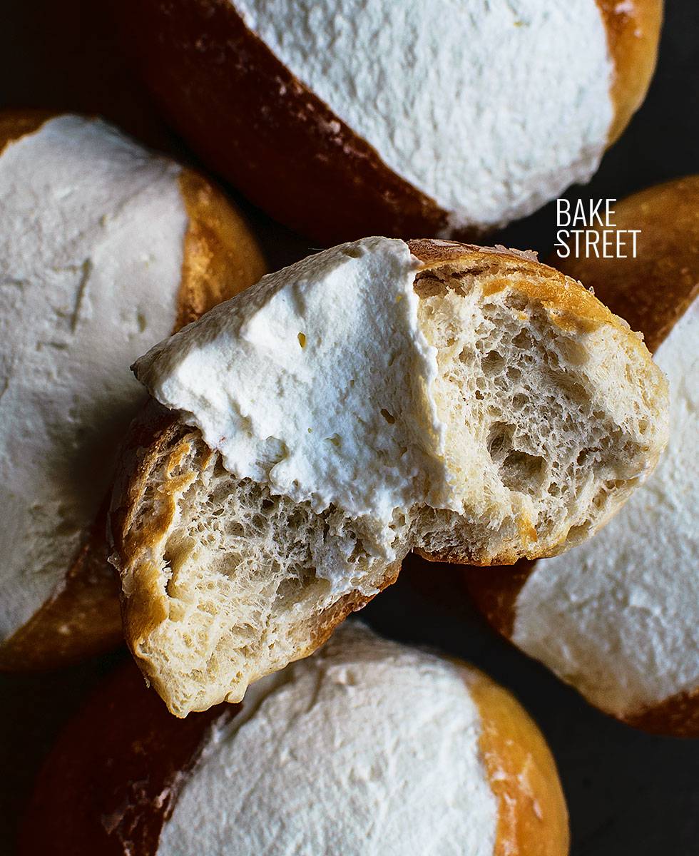 Maritozzi con panna