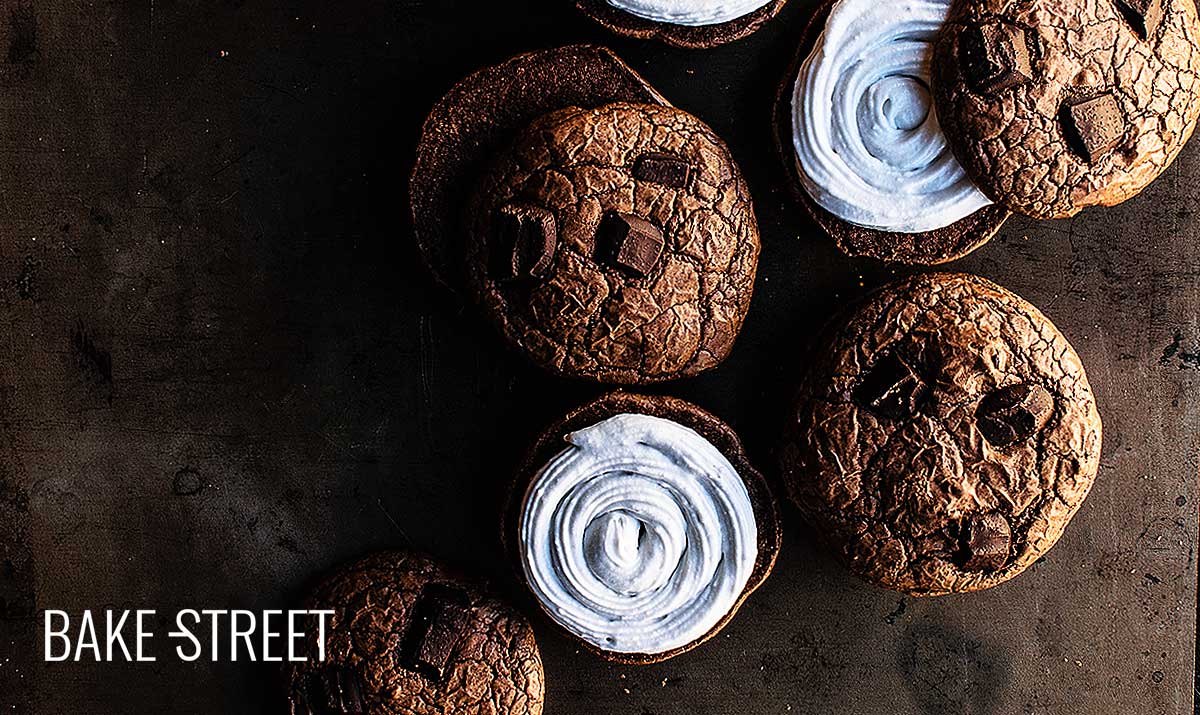 Mexican Hot Chocolate cookies with coconut cream