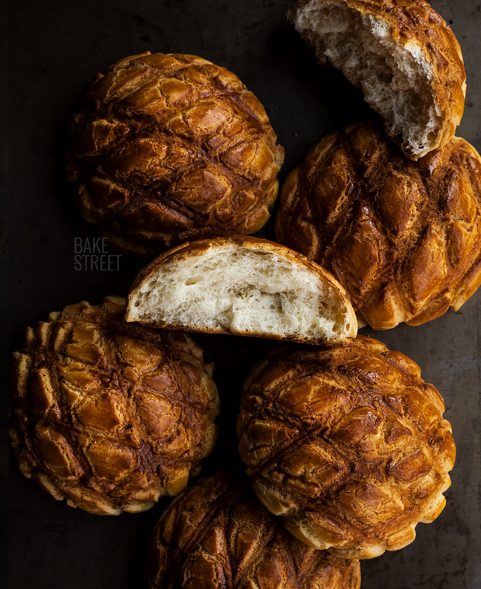 Bo Lou Bao Pineapple Bun