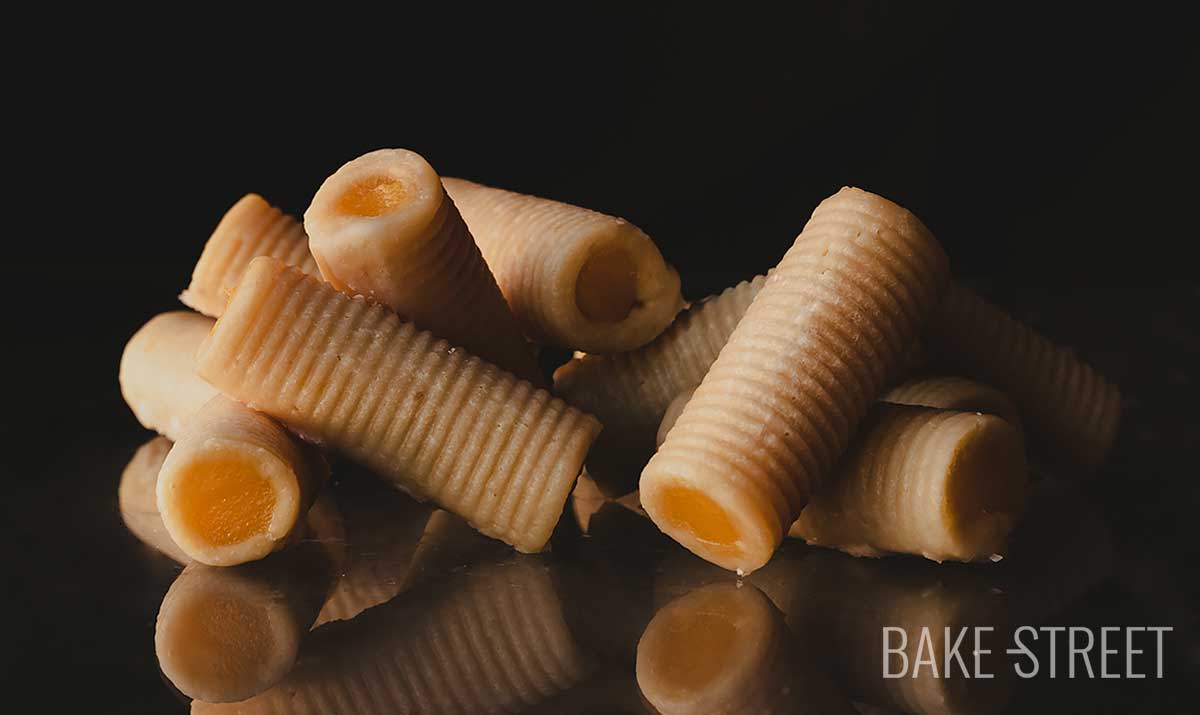 Saint s Bones Marzipan Treat Huesos De Santo Bake Street