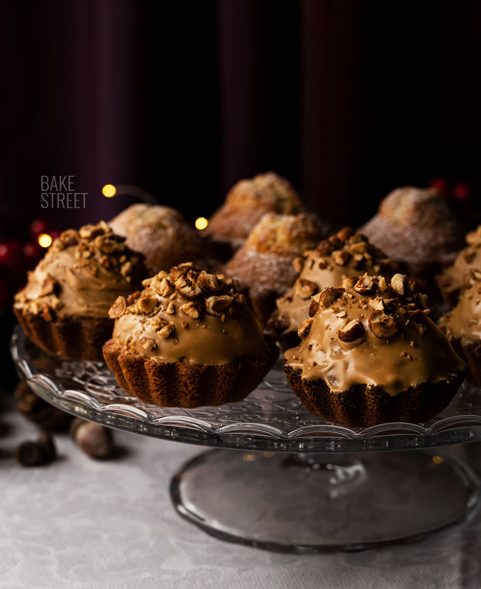 Hazelnut madeleines with frangelico cream