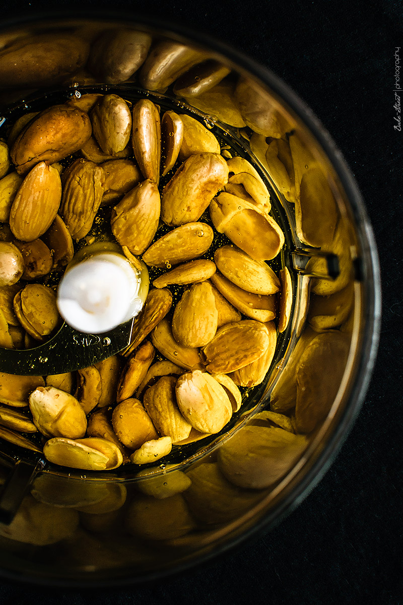 Calabaza asada con kale, feta y granada