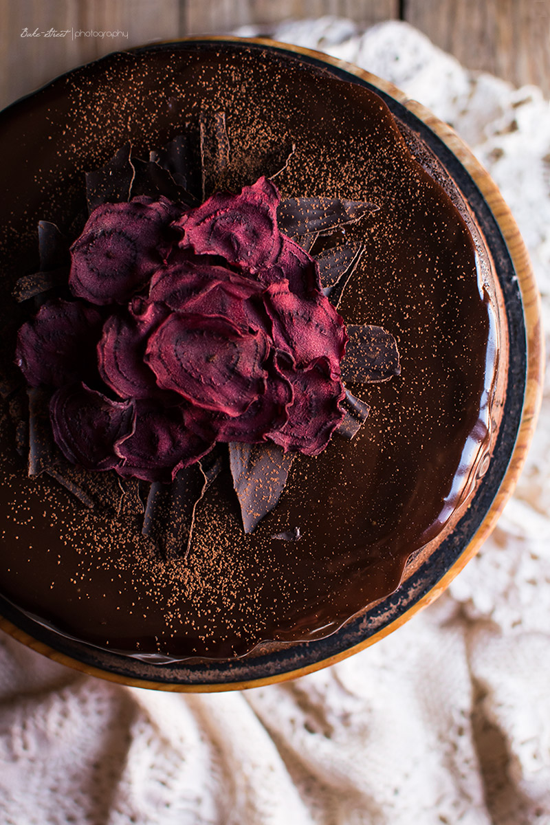 Tarta de chocolate y remolacha sin gluten