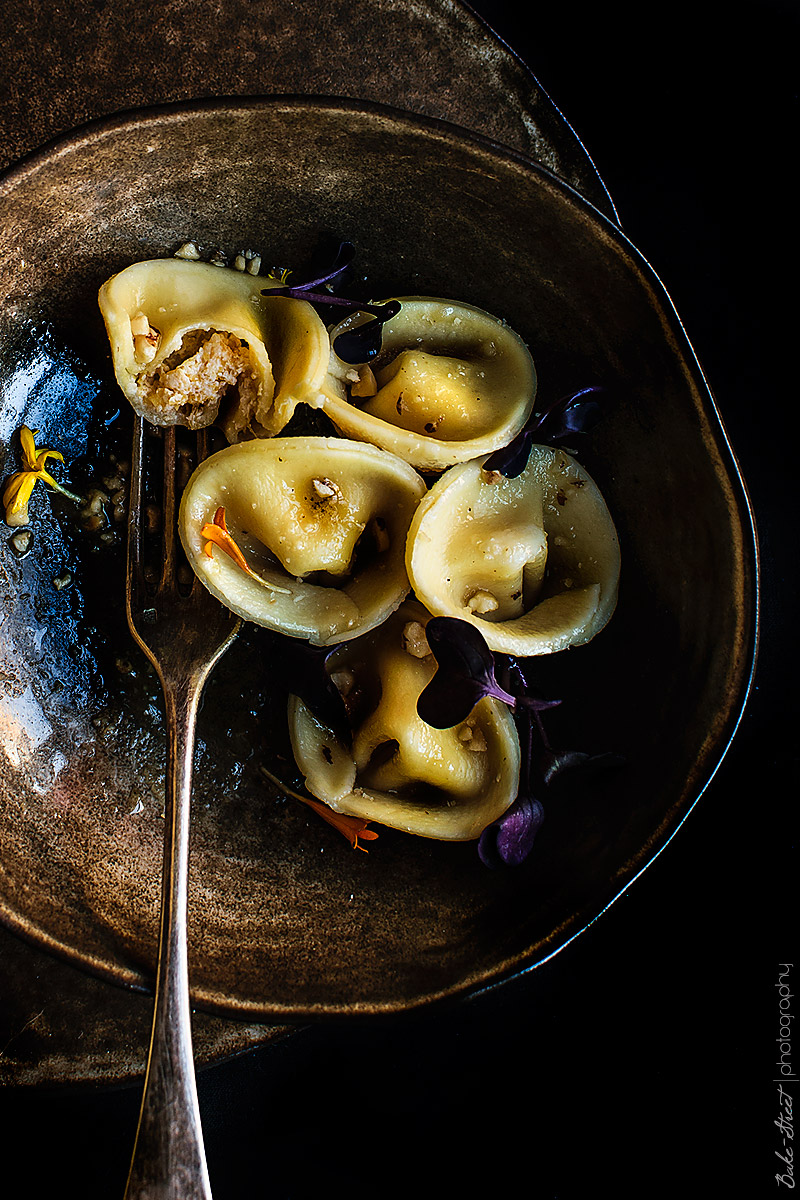 Tortellini de calabaza y sal de trufa blanca